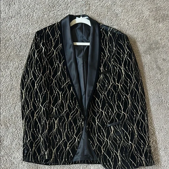 Black and Gold Geometric Sport Coat with Classic Lapel - Picture 1 of 5